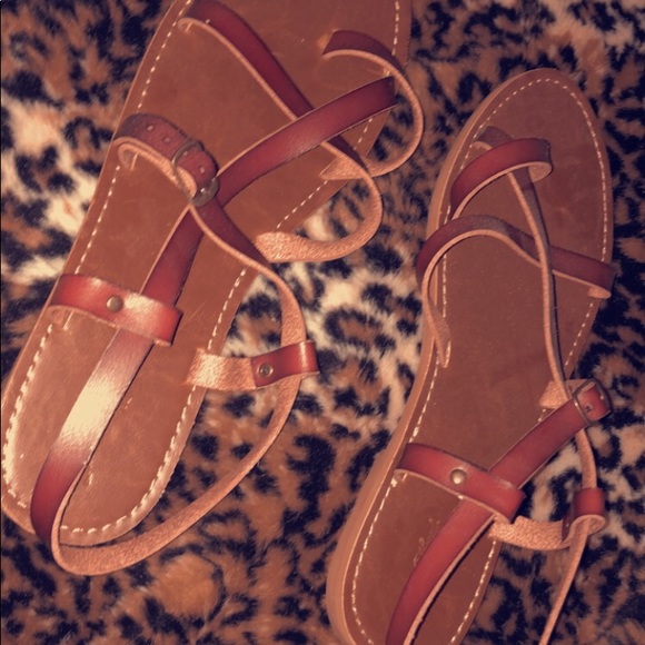 Too Big - Picture 3 of 3